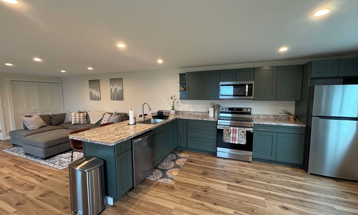 Lyndon Center Apartment | Charming 1-bedroom apartment with AC, WiFi in West Burke