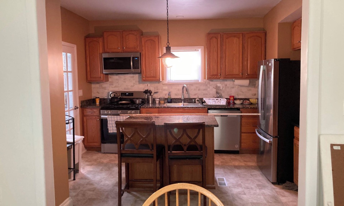 Garfield Heights House | Charming 3-bedroom house for Rent, Monthly, 1,400.00.