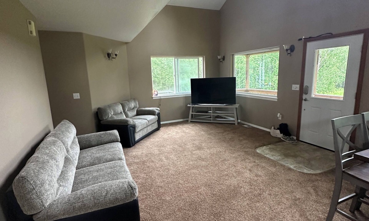 Meadow Lakes House | Charming 3-bedroom house in Wasilla perfect for your getaway