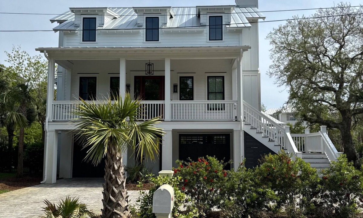 Newburyport House | Charming 3-bedroom house with WiFi, AC in marvelous Newburyport