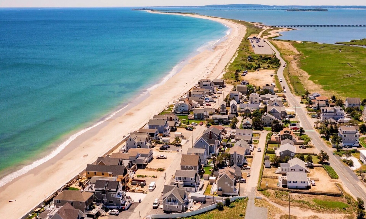 Green Harbor-Cedar Crest House | Charming 4-bedroom house with WiFi, AC in peaceful Duxbury