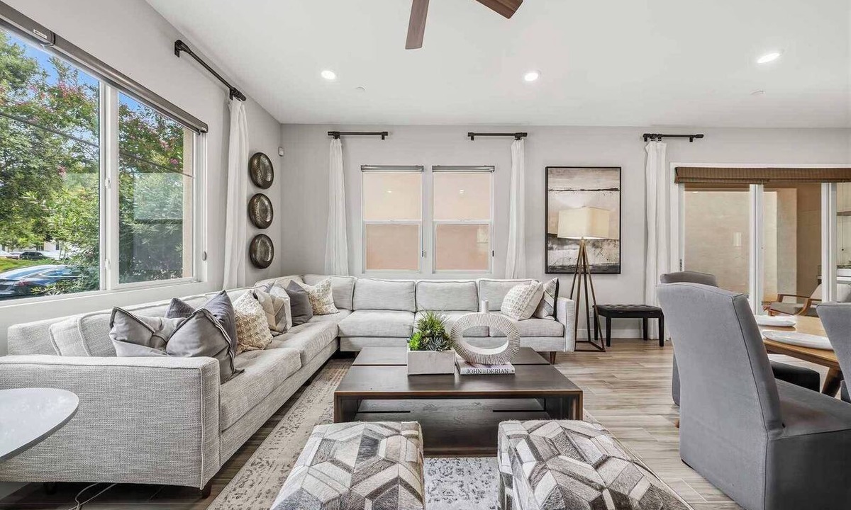 Irvine House | Charming 4B3B｜Garage｜Private Pool｜Flex-Lease｜Fully Furnished #42588