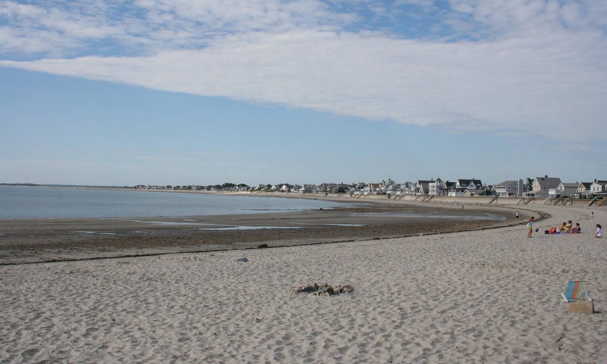 Green Harbor House | Charming Beach Cottage in Green Harbor-Just Steps to the Beach!