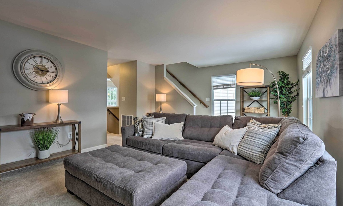 Bellefonte House | Charming Bellefonte Townhome Near Penn State!