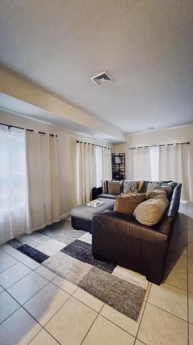 Worcester House | Charming home Centrally located in Worcester