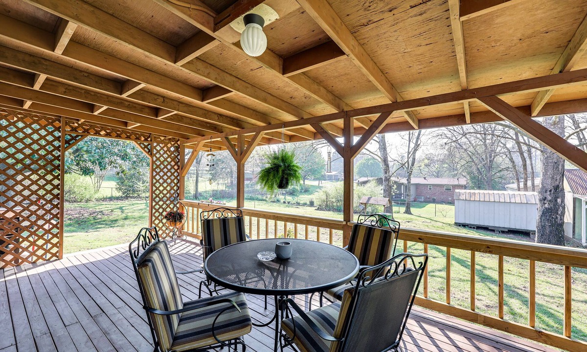 Rockwell House | Charming Hot Springs Home Near Lake Hamilton!