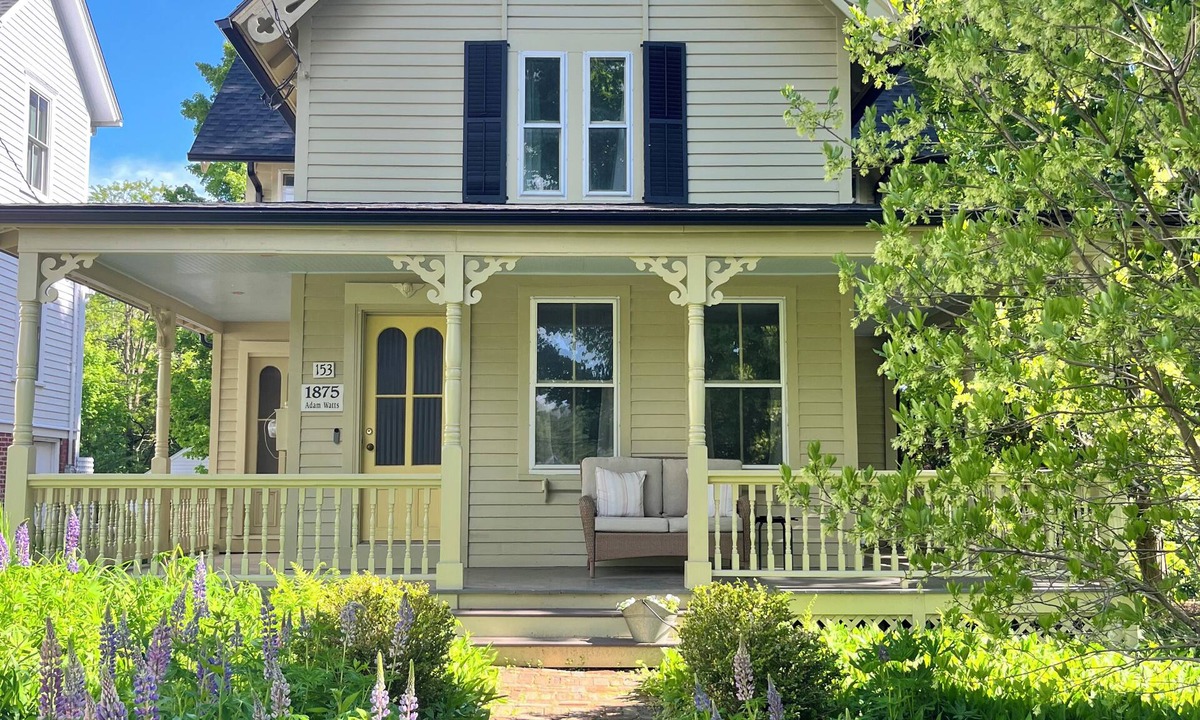 Litchfield Historic District House | Charming Victorian - Walk to Litchfield Green