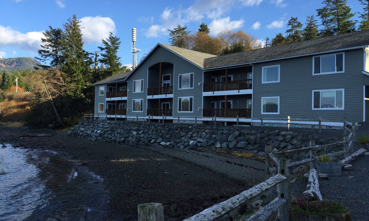 Sitka Condo | Chichigof Suite at Island View