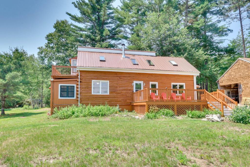 East Wakefield House | Classic New England Cabin on Belleau Lake