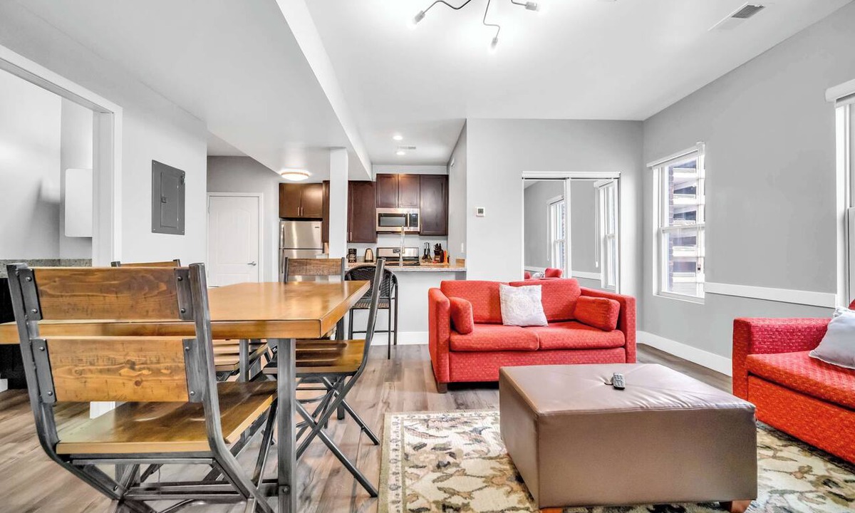Hough Apartment | Cle Suites 2BR/1BA | 5 min Walk to Cle Clinic #5