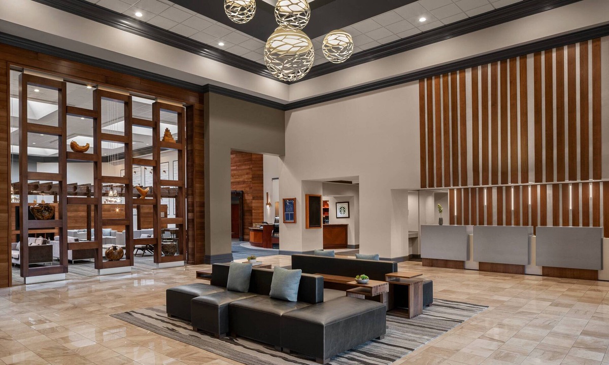 Warrensville Heights Hotel | Cleveland Marriott East