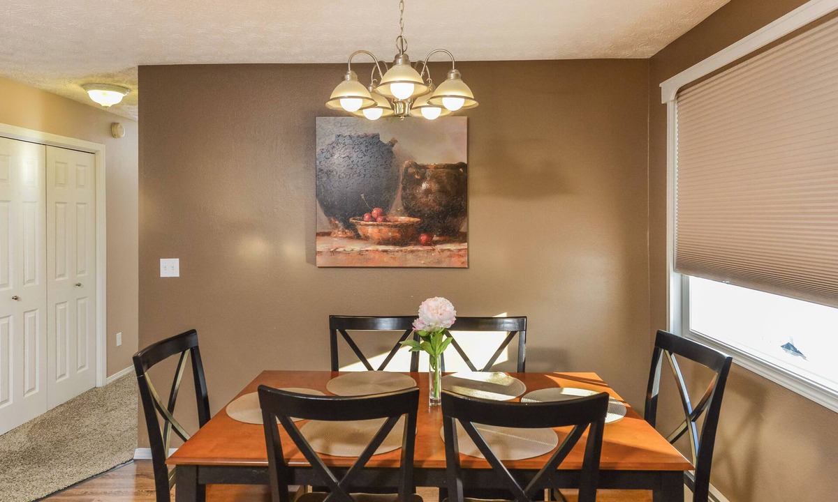 Turnagain Condo | Close to Anchorage Airport, Lake Hood and the Cook Inlet coast