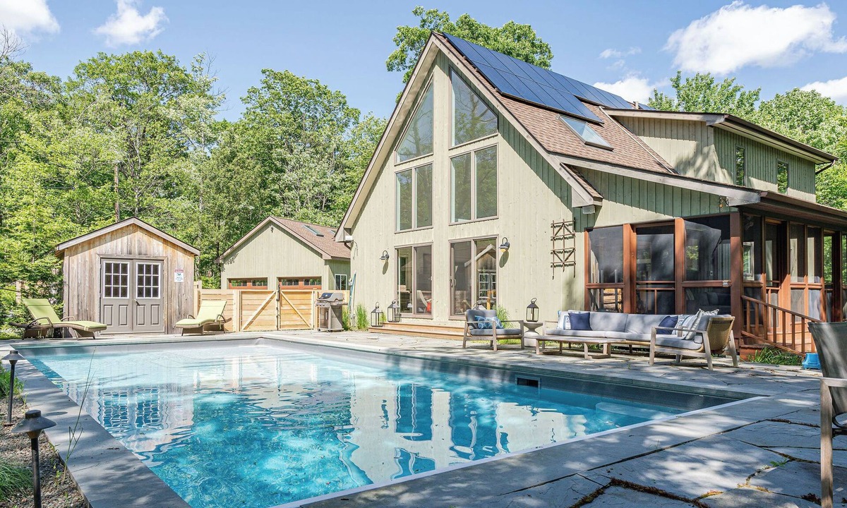 Cold Spring House | Cold Spring Mountain Retreat: Secluded Oasis