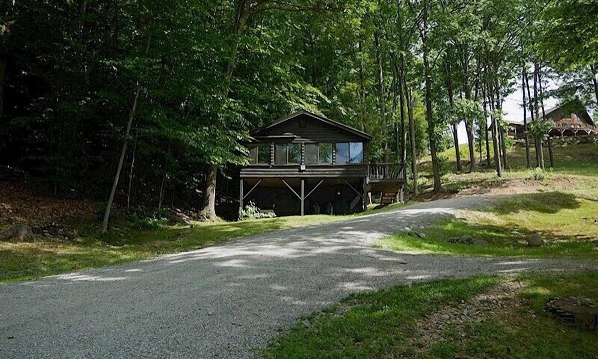 Weare Resort | Come stay at our four season resort!