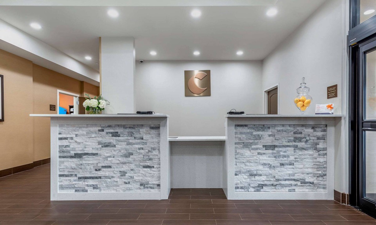 Town of Southeast Hotel | Comfort Inn Brewster
