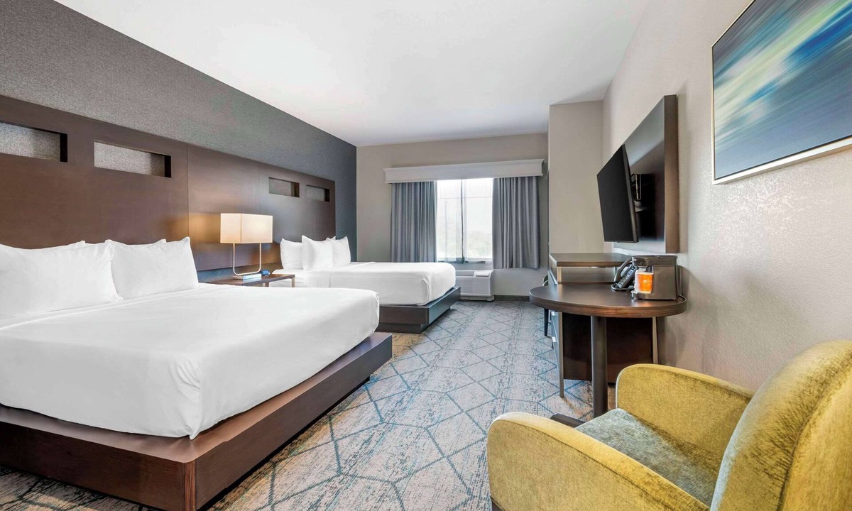 Jeffersonville - Clarksville Hotel | Comfort Inn & Suites Clarksville - Louisville North