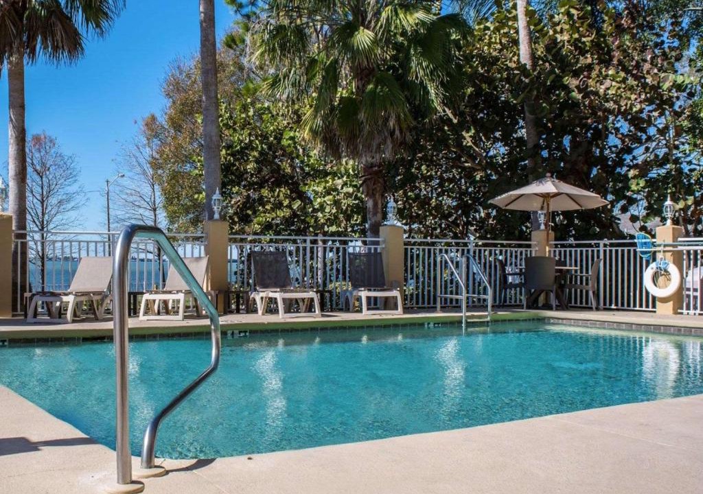 Clearwater Hotel | Comfort Suites Clearwater - Dunedin