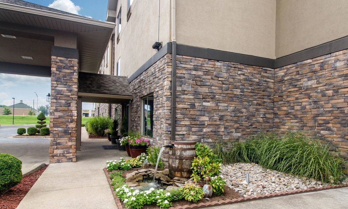 Danville Hotel | Comfort Suites Danville