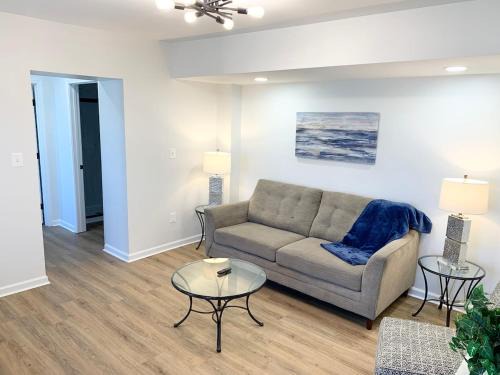 South Baltimore Apartment | Comfy Cozy 2BD-2BA apt in Federal Hill