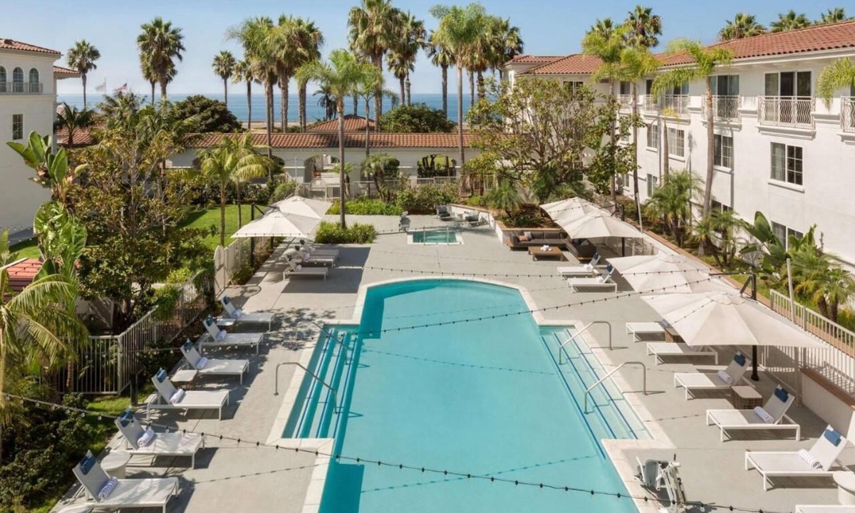 Carlsbad Hotel | Convenient Stay in Carlsbad | Pool Access | Near Legoland California - 3 miles
