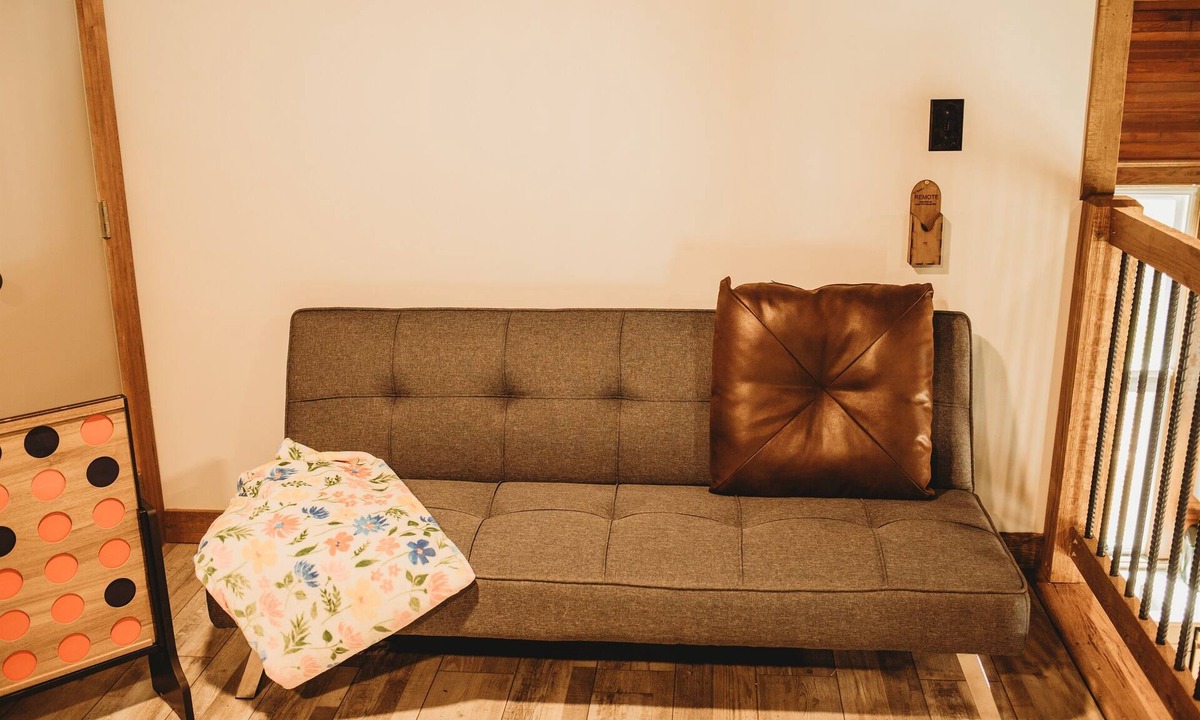 Procious Apartment | Corton Lodge Riverview Suite – Private Riverfront