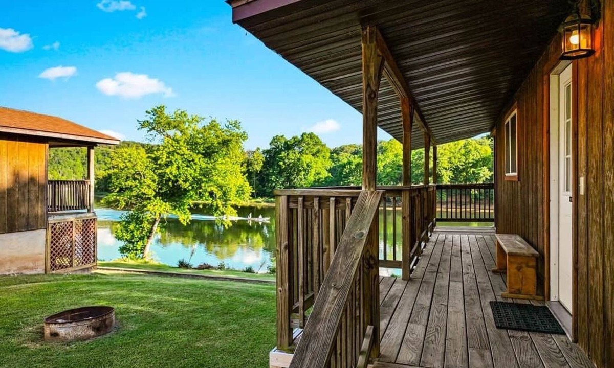 Mountain Home Cabin | Cottage 3 at Rim Shoals