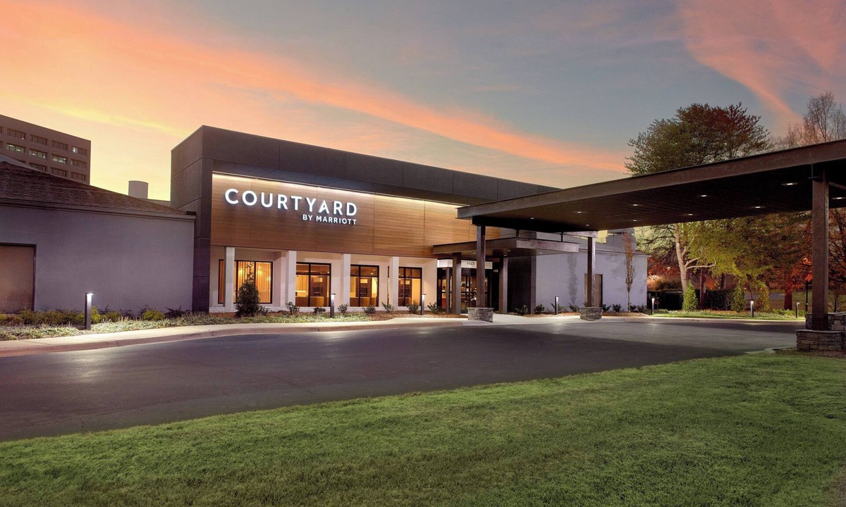 SouthPark Hotel | Courtyard by Marriott Charlotte Southpark