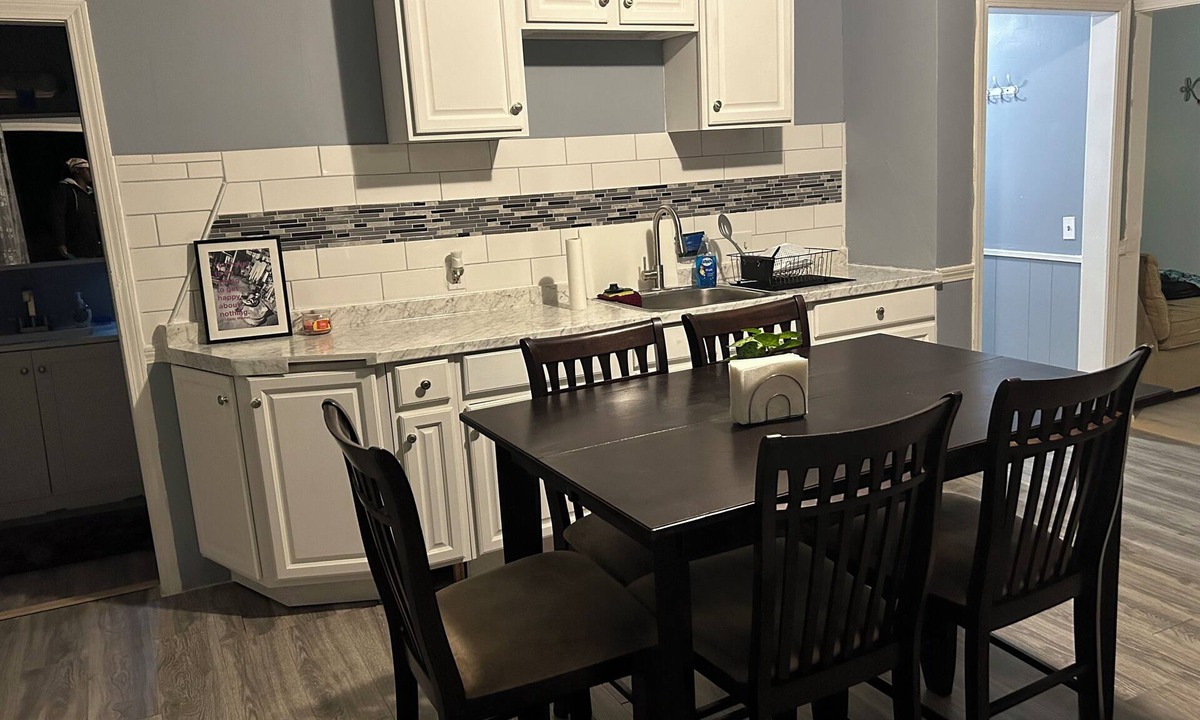 Indian Orchard Apartment | Cozy 3bd 1ba Free Parking