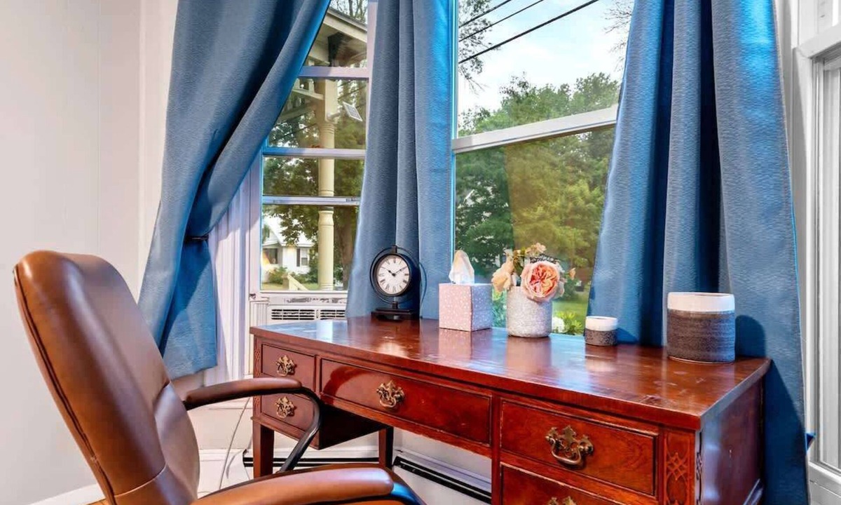 Westbrook Apartment | Cozy 3BR | Pet Friendly | Near Portland | Parking