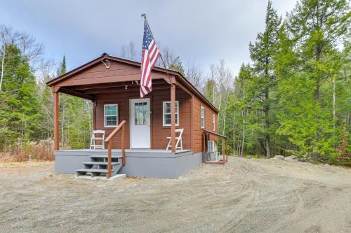 Brownville House | Cozy Brownville Cabin: 2 Mi to Schoodic Lake!