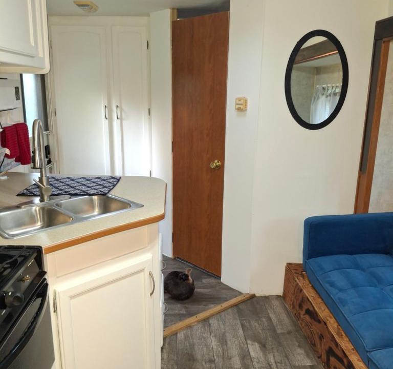 Burnside Other | Cozy private camper