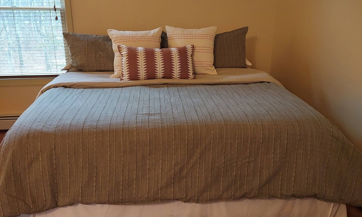 New Paltz House | Cozy private suite in the heart of beautiful Gardiner.