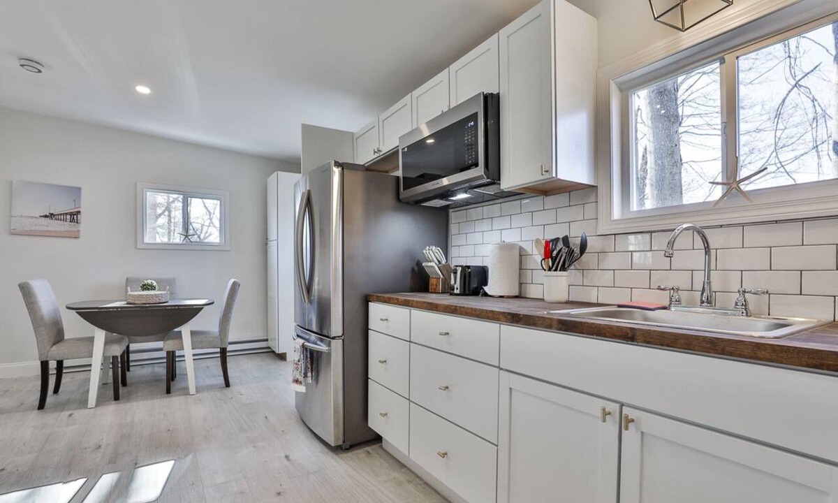 Salem Apartment | Cozy Salem Studio Near Tuscan Village & Boston