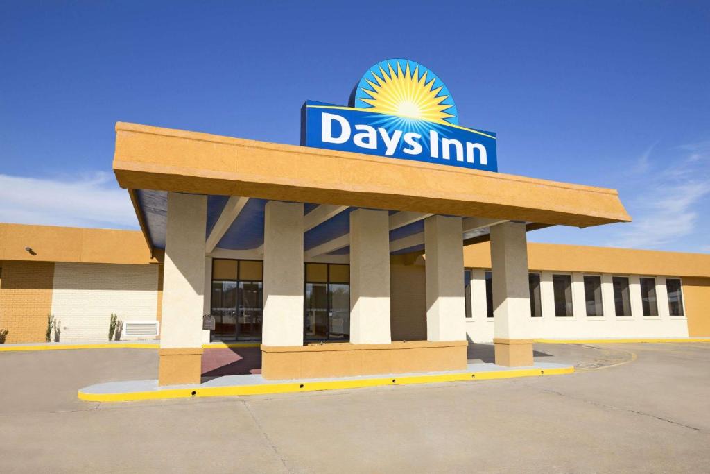 Henryetta Hotel | Days Inn by Wyndham Henryetta