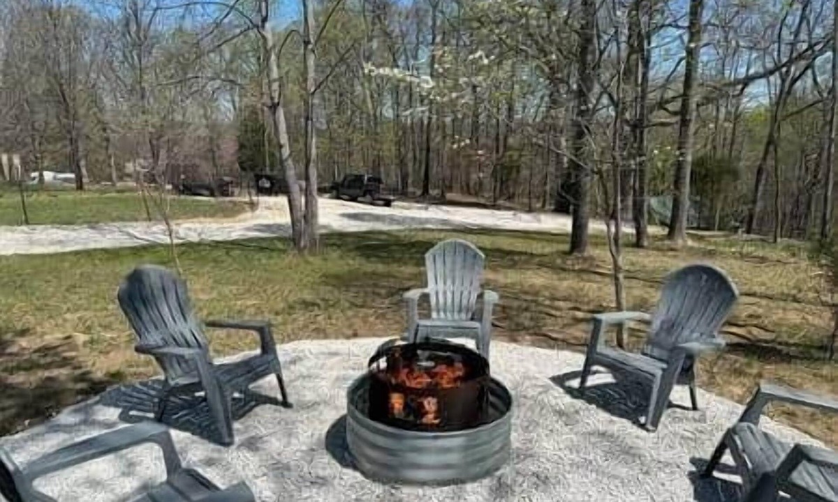 Birdseye House | Deer View at Patoka Lake