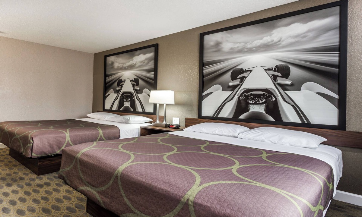 Willows Hotel | Deluxe Inn Willows