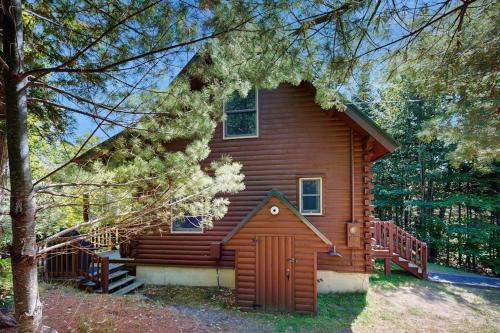 Greenville House | Dog-friendly lakefront home with deck, grill, WiFi, shared dock & water access