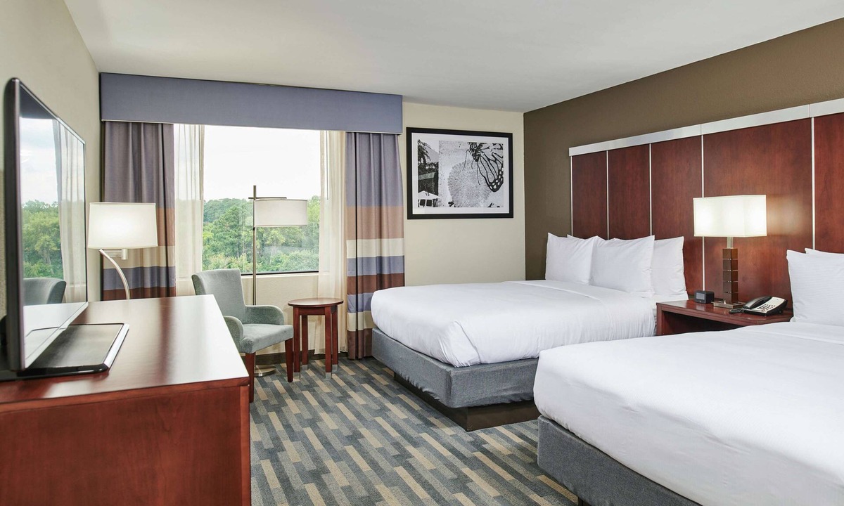 Crabtree Hotel | DoubleTree by Hilton Raleigh Crabtree Valley