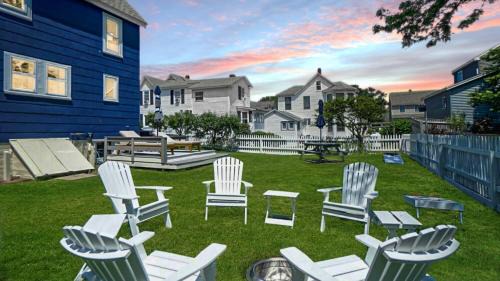 Pine Point House | Driftwood Cottage by Bayley Vacation Rentals
