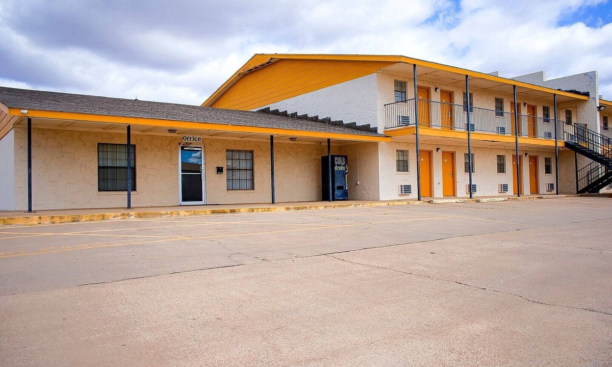 Duncan Apartment | Duncan | 2 Full Bed | Nsmk