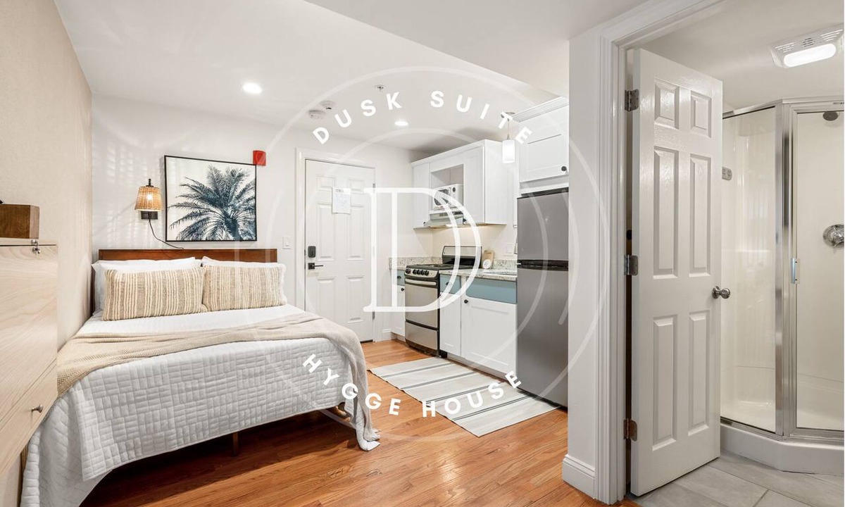 Newburyport Apartment | Dusk Suite at The Hygge House, Dusk Suite at The Hygge House