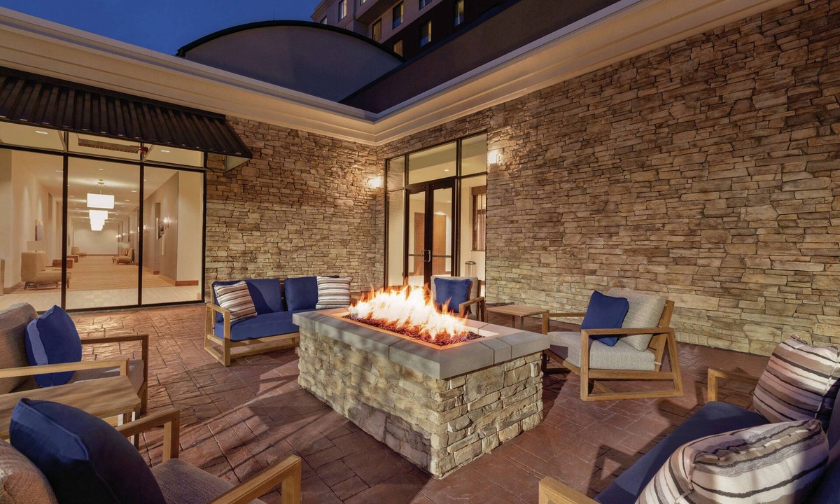 South Jordan Hotel | Embassy Suites by Hilton South Jordan Salt Lake City