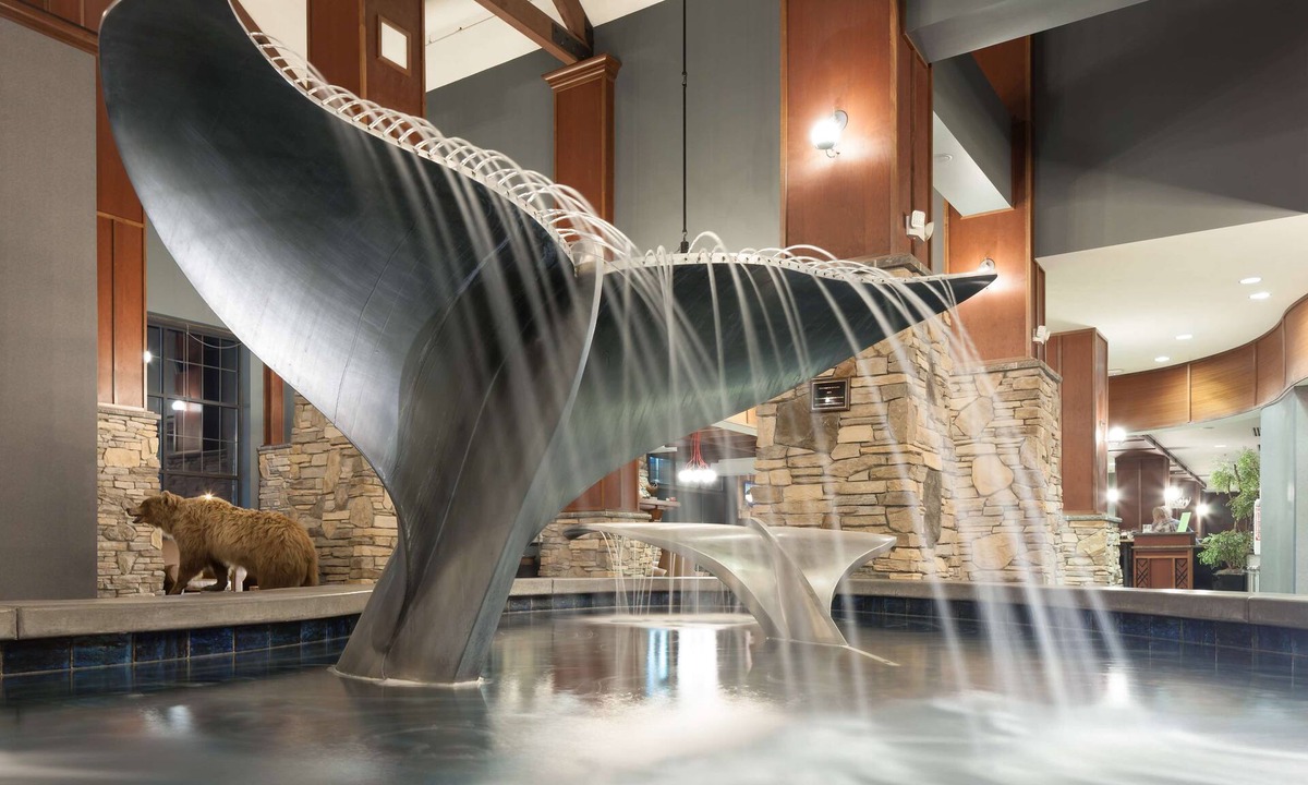 Midtown Anchorage Hotel | Embassy Suites by Hilton Anchorage
