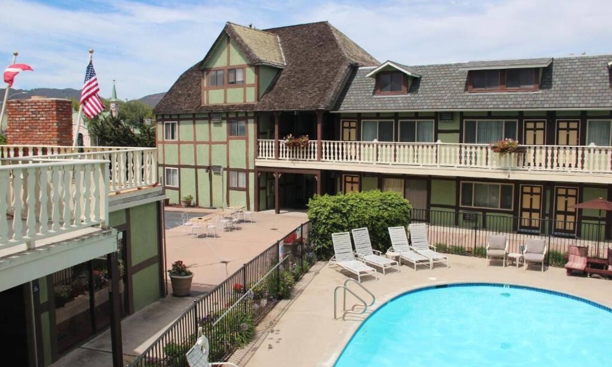 Solvang Hotel | Excellent Choice! Continental Breakfast & Parking, Visit Alisal Commons Park