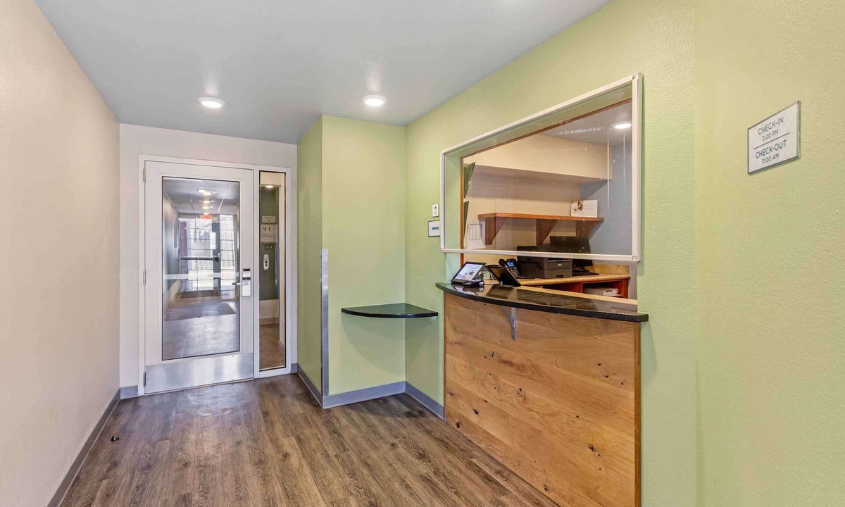 Mentor Hotel | Extended Stay America Select Suites - Cleveland - Mentor