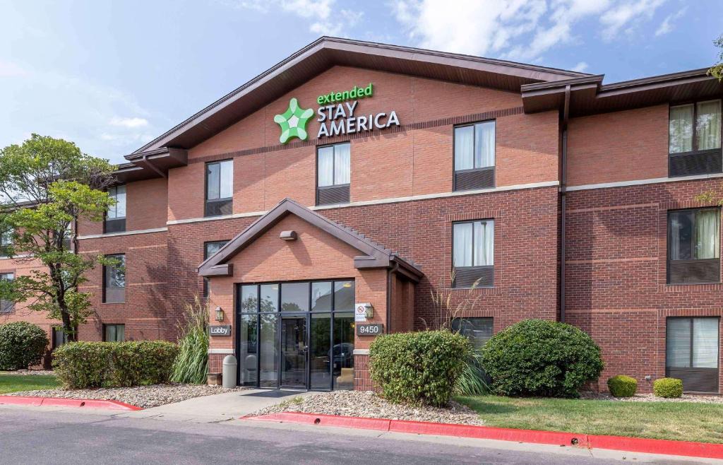 Wichita Hotel | Extended Stay America Suites - Wichita - East
