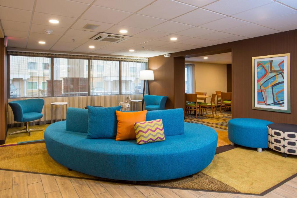 Dedham Hotel | Fairfield Inn Boston Dedham