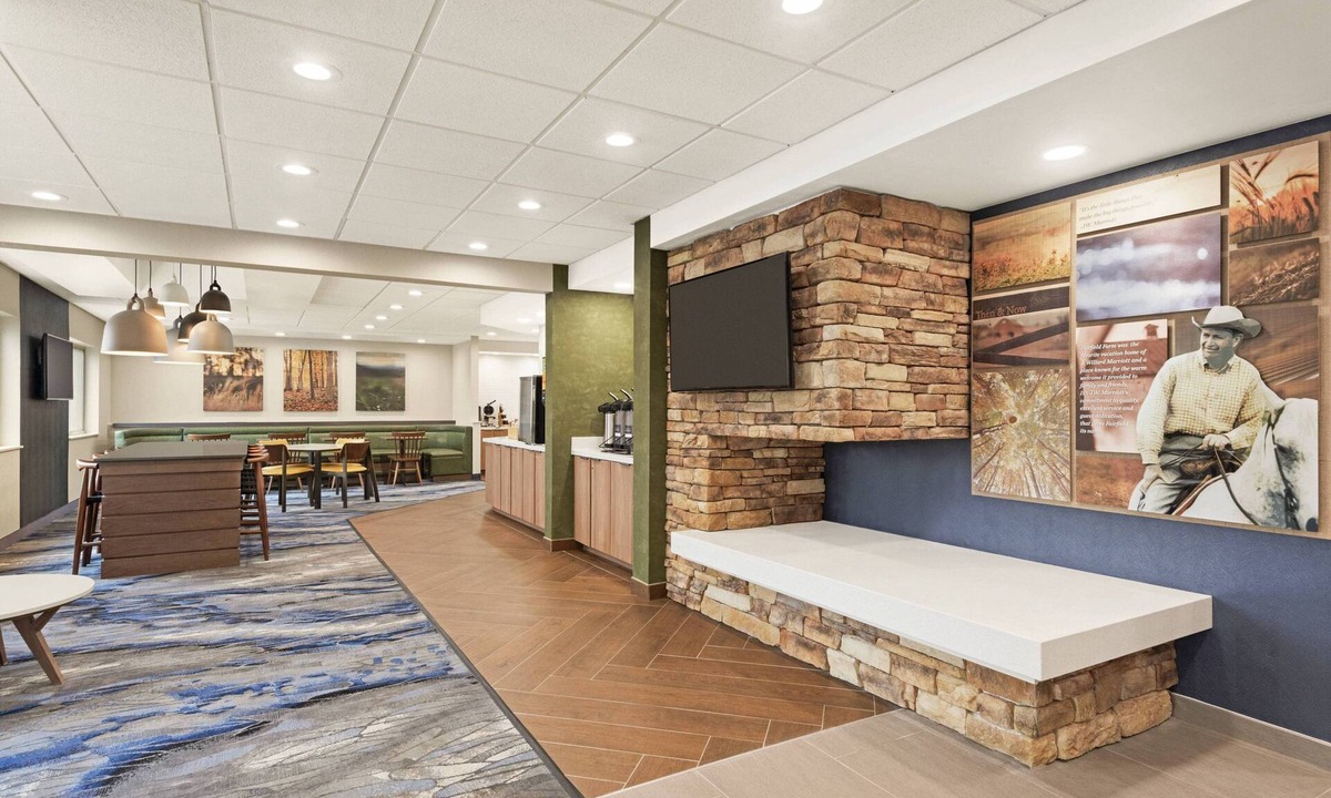 Warren Hotel | Fairfield Inn by Marriott Warren Niles