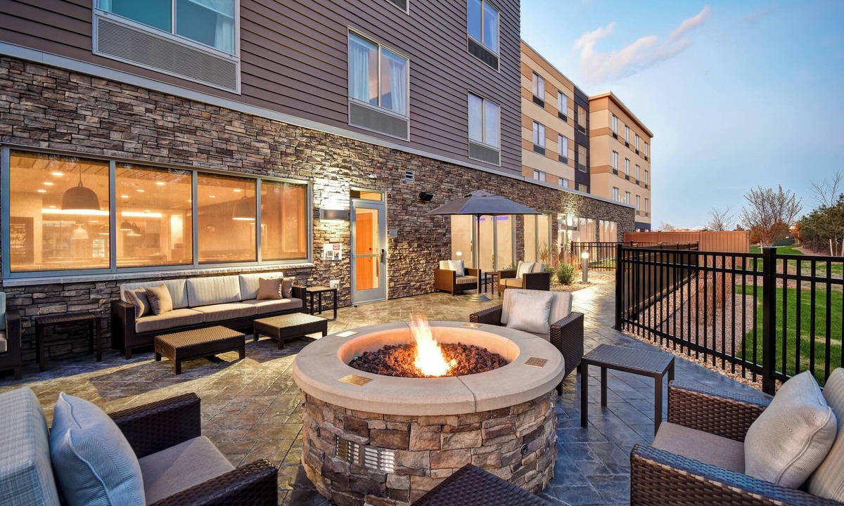 Plymouth Hotel | Fairfield Inn & Suites by Marriott Plymouth