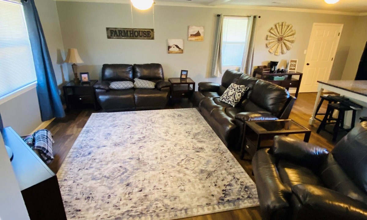 Dardanelle House | Farmhouse with easy access to state parks, lake, golf course
